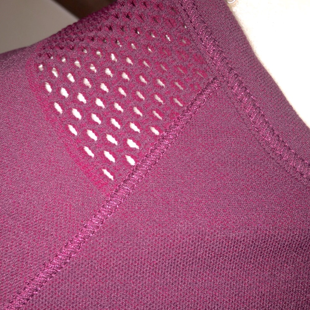 NEW✨ATHLETA Caliber Seamless Top / Auberge / Candy Apple / XS - Picture 13 of 16